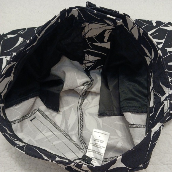 Mario Sarrani Stretch Shorts S 2 Itay Designer BLACK WHITE Floral Tropical Beach - Picture 6 of 10